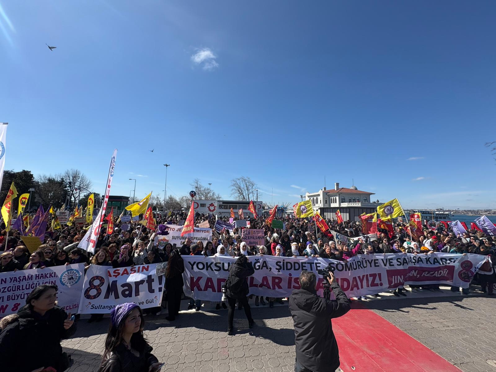Kadıköy’de “Büyük Kadın Buluşması”